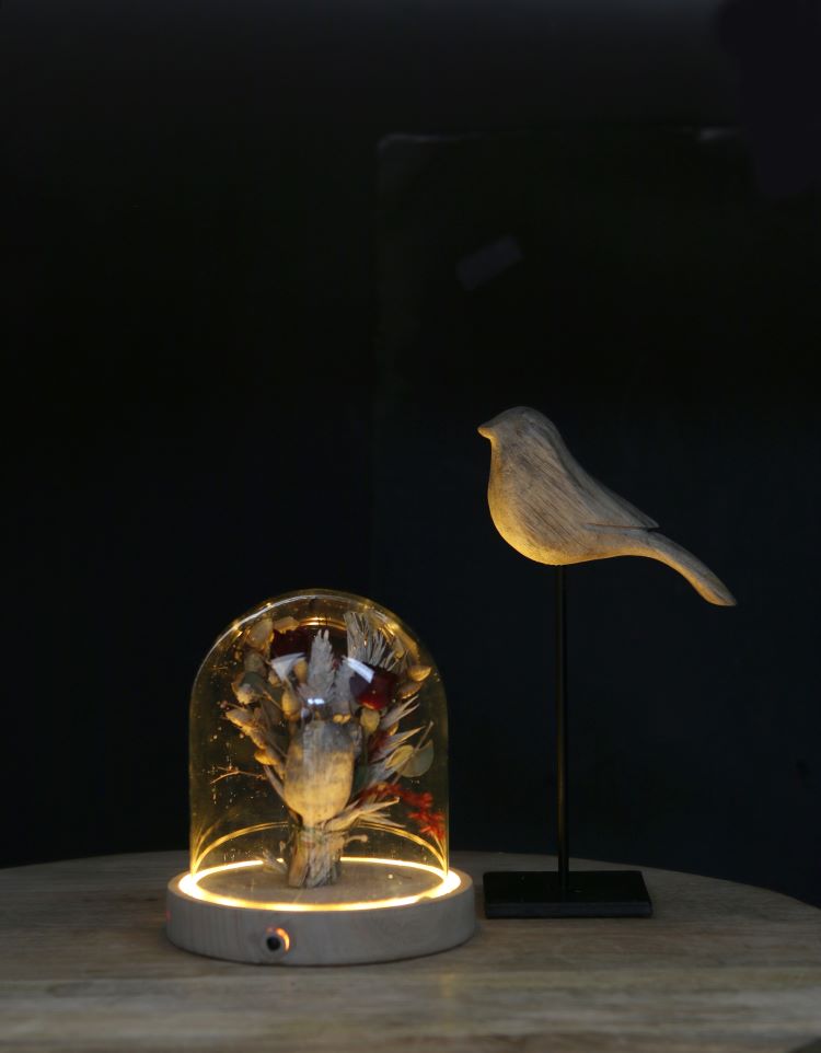 Glass LED jar with wooden base Ø10cm (1 pcs.) [IFS-29491]