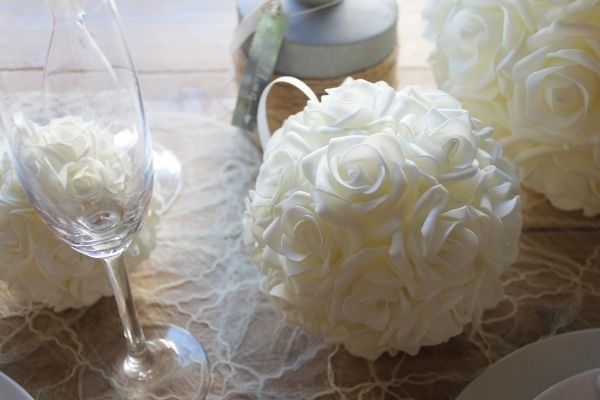 Pallina di rose Deco Ø18cm mousse bianca (1 pz) [IFS-31213]