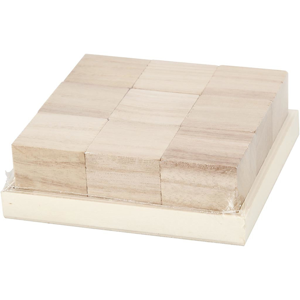 Cubi di legno, misura 4x4x4 cm, 9 pz/ 1 conf. [HOB-57398]