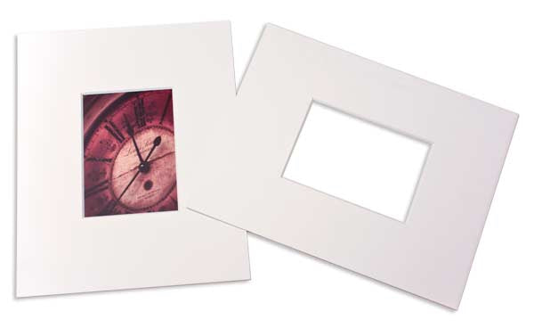 Passe-partout doppio spessore bianco 27.9x35.6cm con finestra 11.4x16.5cm (25 pezzi) [MS31003]