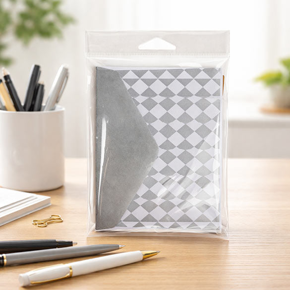 Sacchetti con foro di sospensione 10.8x15.6cm con chiusura di protezione (100 pezzi) [HB4X6PC]