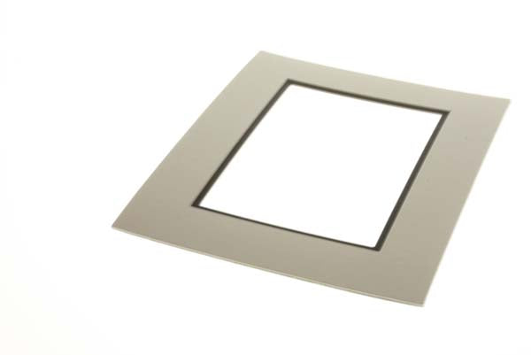 Passe-partout doppio spessore color avorio/nero 12.7x17.8cm con finestra 9.2x14.3cm (10 pezzi) [MD20129]