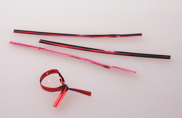Tin Ties 15.2x0.4cm Red Metallic Plastic (1.000 pieces)