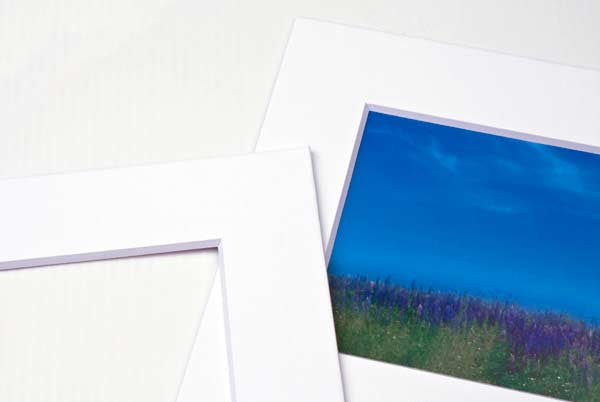 Passe-partout doppio spessore bianco/bianco 19.4x29.5cm finestra - Dimensioni esterne 30.5x40.6cm (10 pezzi) [MT20005]