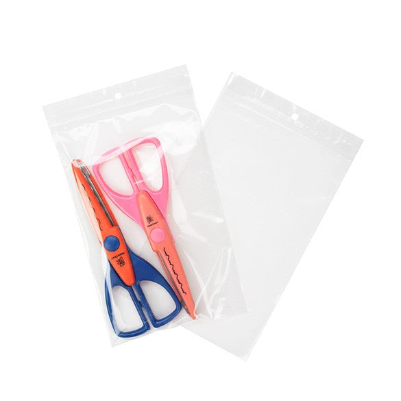 Sacchetto trasparente con chiusura a pressione e foro 12.5x20.5cm PP 50 microns (100 pezzi) [ZR58]